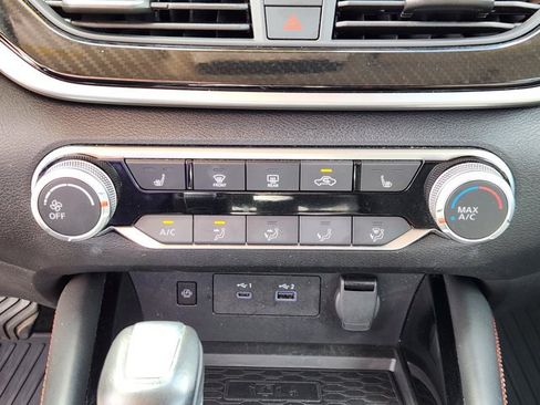 Certified 2023 Nissan Altima 2.5 SR w/ SR Premium Package AWD/4WD image 22