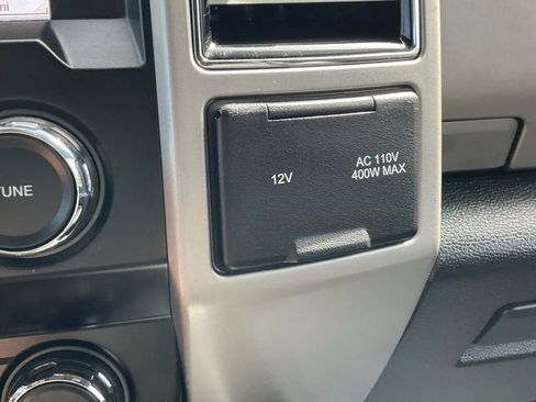 Used 2020 Ford F250 Lariat w/ Lariat Value Package image 39