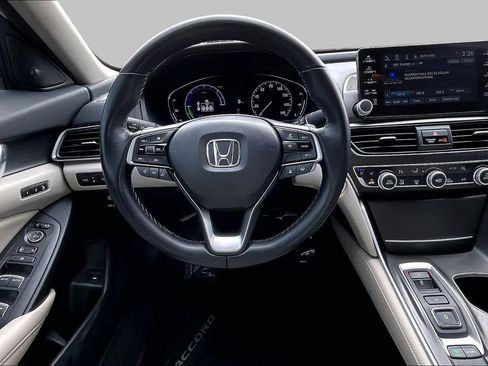 Used 2022 Honda Accord Touring image 5
