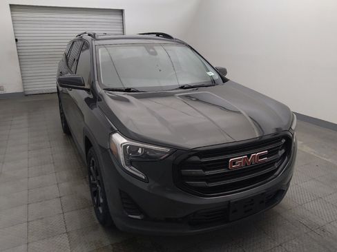 Used 2020 GMC Terrain SLE w/ Elevation Edition FWD image 14