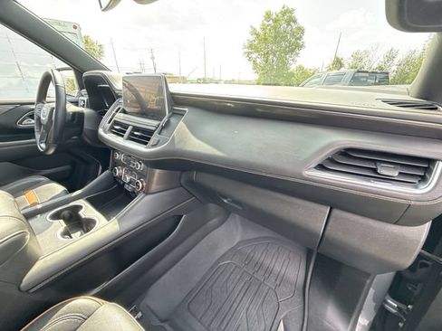 Certified 2022 GMC Yukon XL AT4 AWD/4WD image 29