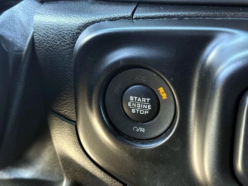 Used 2020 Jeep Gladiator Sport w/ Quick Order Package 24S image 29