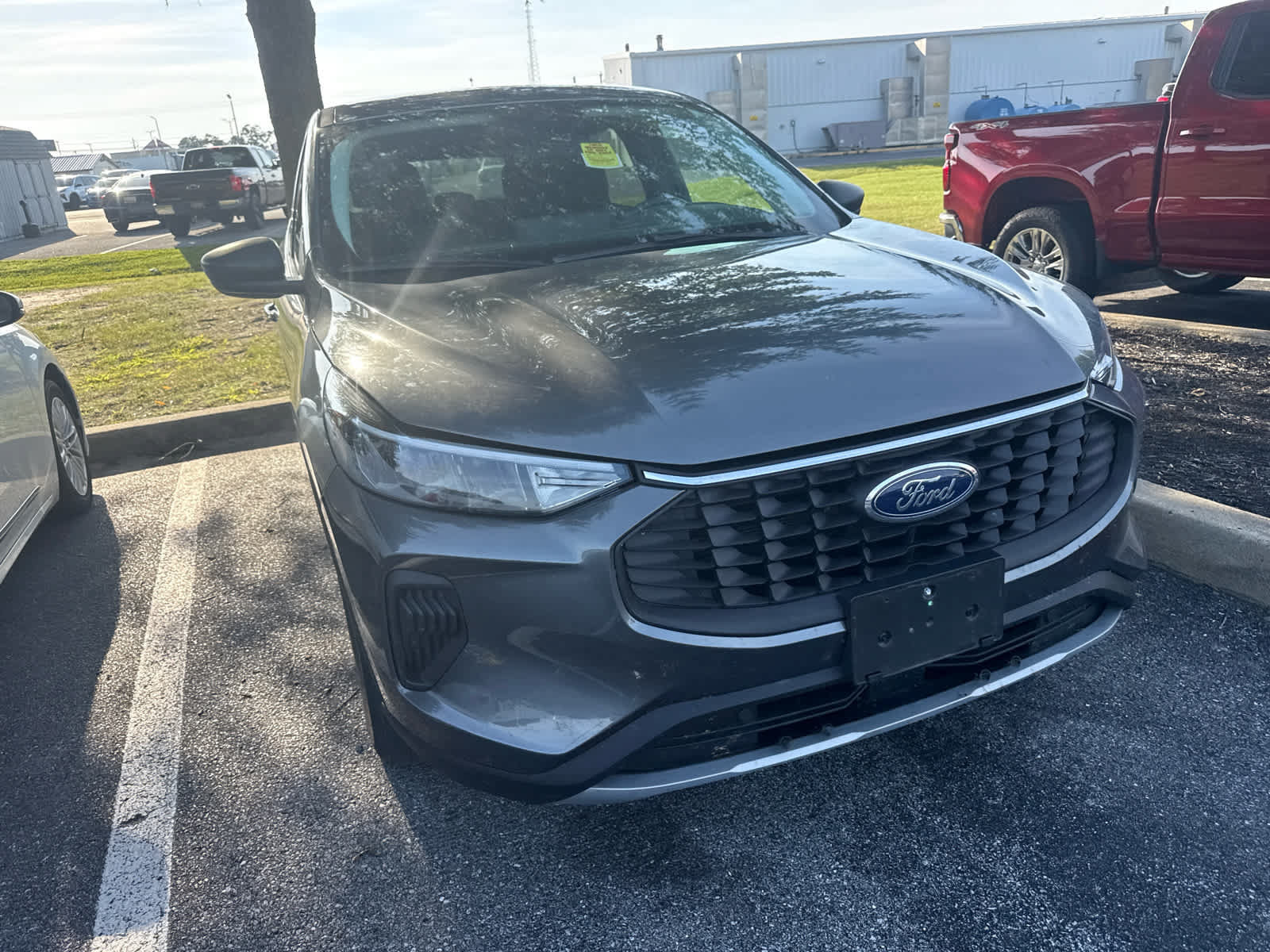 Used 2023 Ford Escape Active w/ Tech Pack #1 FWD image 3
