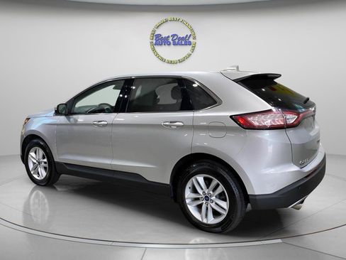 Used 2018 Ford Edge SEL w/ Equipment Group 201A AWD/4WD image 3