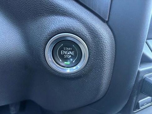 Used 2020 GMC Sierra 1500 AT4 w/ AT4 Premium Package image 24