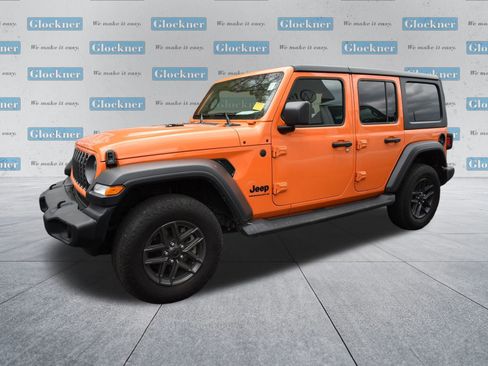 Used 2025 Jeep Wrangler Sport image 16