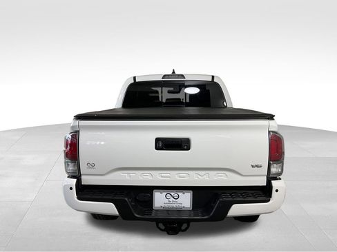 Used 2023 Toyota Tacoma TRD Sport image 8
