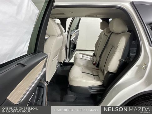 New 2026 MAZDA CX-70 3.3 Turbo w/ Preferred Package AWD/4WD image 12