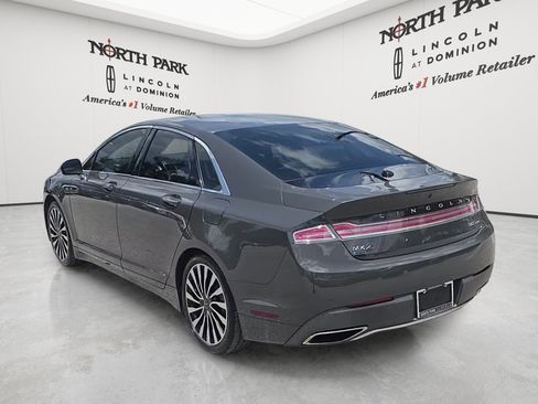 Used 2018 Lincoln MKZ Black Label w/ Black Label Drivers Package AWD/4WD image 3