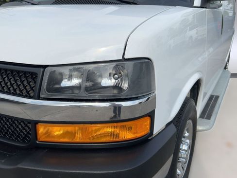 Used 2024 Chevrolet Express 2500 w/ Driver Convenience Package image 11