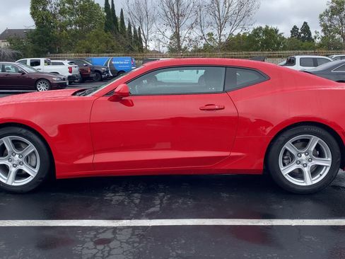Used 2023 Chevrolet Camaro LT image 9