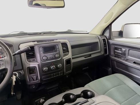 Used 2016 RAM 2500 Tradesman w/ Chrome Appearance Group image 22