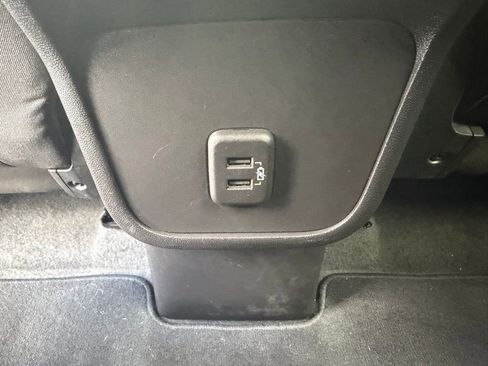 Used 2024 GMC Terrain SLE image 15