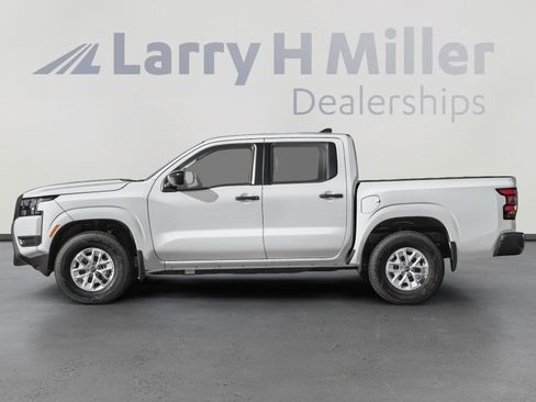 New 2026 Nissan Frontier SV image 3