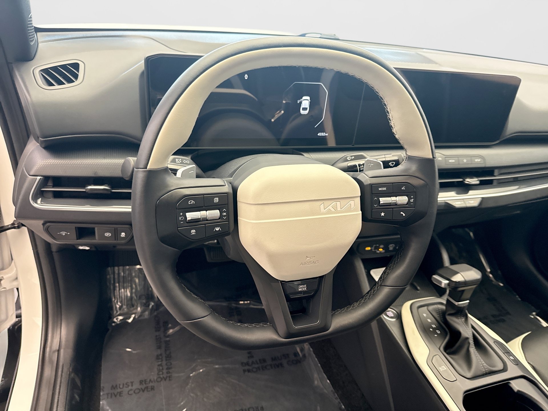 Used 2026 Kia K4 GT-Line w/ GT-Line Premium Package FWD image 12