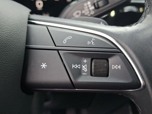 Certified 2024 Audi Q7 Premium Plus image 23