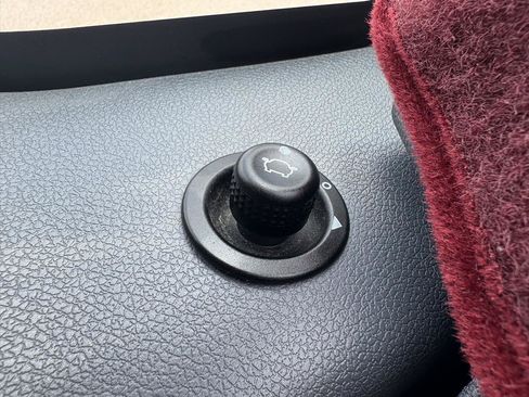 Used 2010 Ford Transit Connect XLT FWD image 46