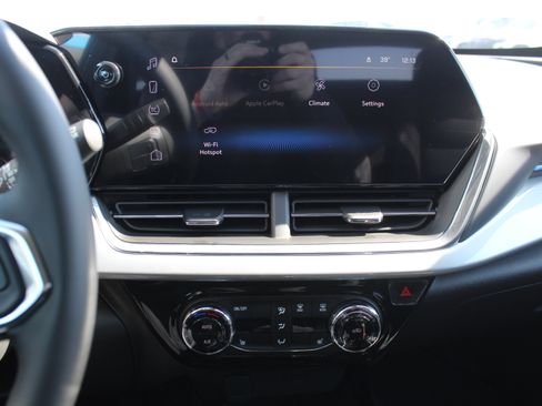 New 2026 Chevrolet Trax LT w/ Driver Confidence Package image 12