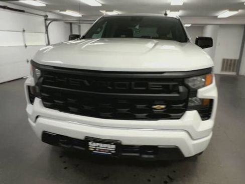 Certified 2026 Chevrolet Silverado 1500 Custom image 3