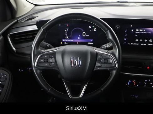 Used 2024 Buick Encore GX Preferred w/ Comfort Package FWD image 7