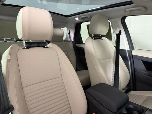 Certified 2025 Land Rover Discovery Sport S image 32