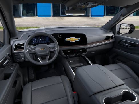 New 2026 Chevrolet Suburban LT w/ Comfort Package image 15