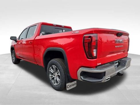 New 2026 GMC Sierra 1500 SLE w/ X31 Off-Road Package image 9