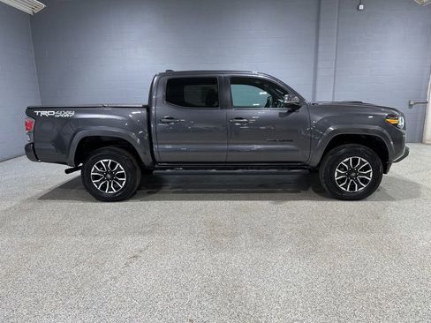 Certified 2023 Toyota Tacoma TRD Sport image 3