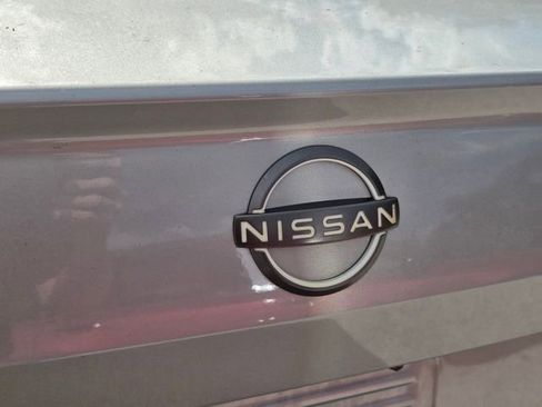 Used 2024 Nissan Altima 2.5 SV FWD image 9
