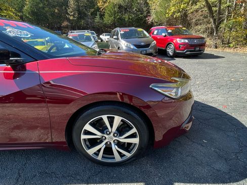 Used 2017 Nissan Maxima Platinum image 12