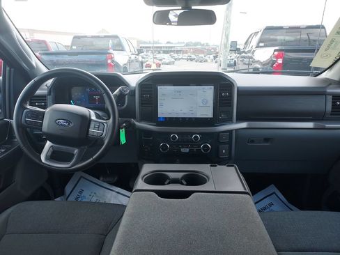 Used 2025 Ford F150 XLT w/ Equipment Group 301A Standard AWD/4WD image 15