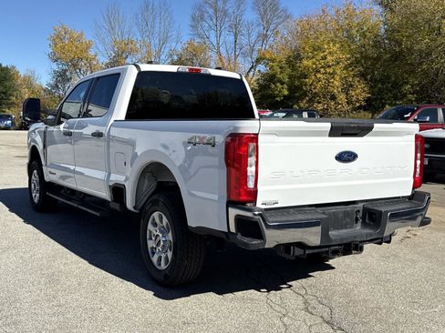 Used 2024 Ford F250 XLT image 8