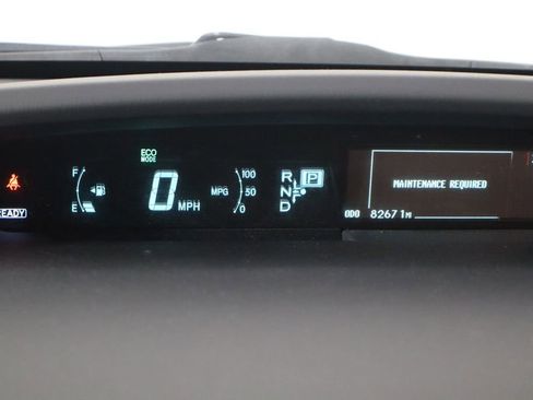 Used 2015 Toyota Prius Two image 11