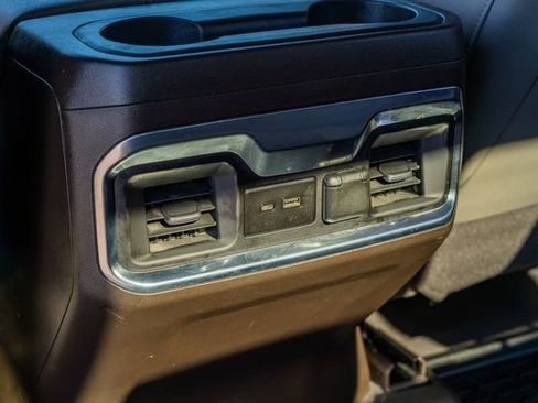 Used 2022 Chevrolet Silverado 2500 LTZ w/ LTZ Texas Edition image 37