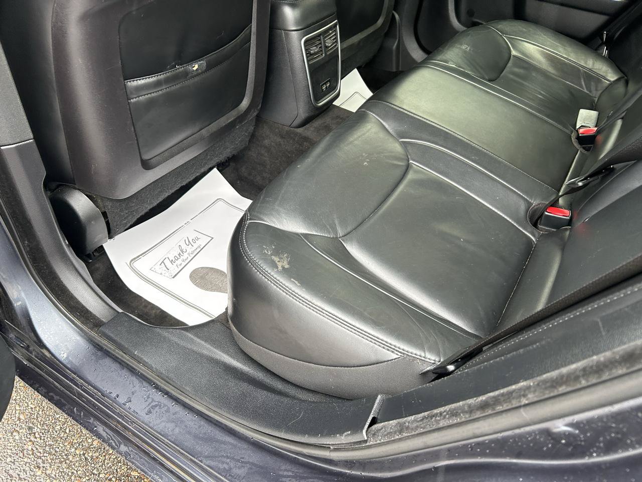 Used 2016 Chrysler 300 Limited AWD/4WD image 9