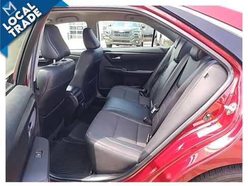 Used 2016 Toyota Camry SE FWD image 17