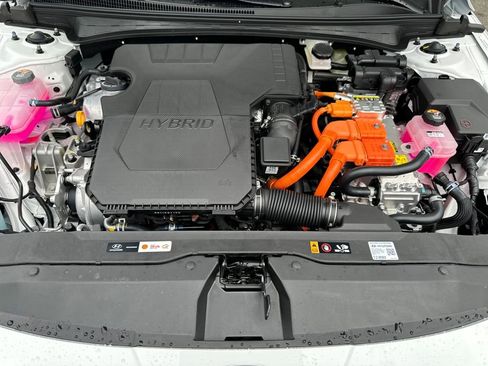 New 2026 Hyundai Elantra Sport FWD image 13