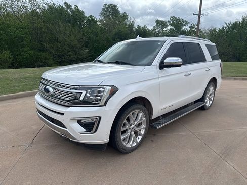 Used 2019 Ford Expedition Platinum AWD/4WD image 1