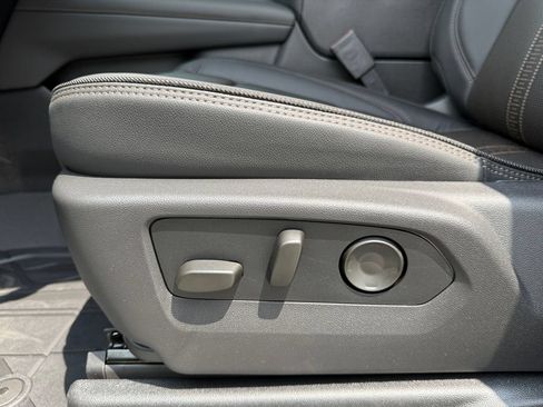 New 2026 Chevrolet Tahoe High Country AWD/4WD image 10