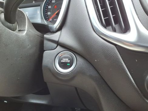Used 2024 Chevrolet Equinox LT w/ LPO, Floor Liner Package FWD image 21