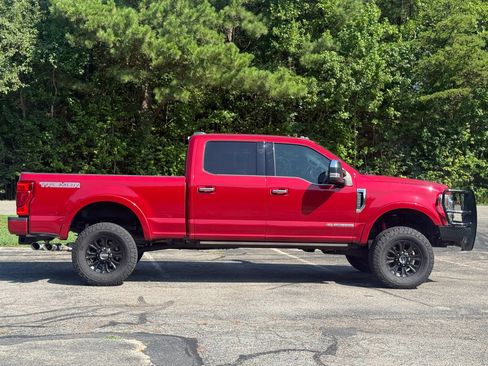 Used 2022 Ford F250 Platinum w/ Tremor Off-Road Package AWD/4WD image 3