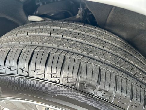 Certified 2024 GMC Yukon XL Denali RWD image 55