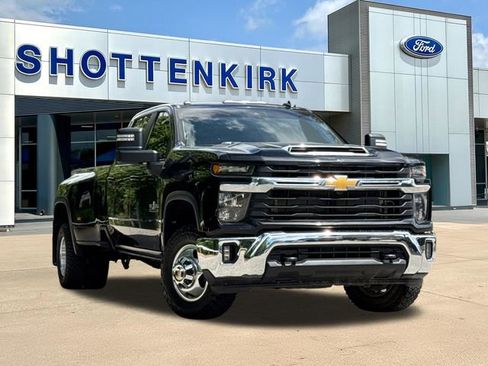 Used 2024 Chevrolet Silverado 3500 LT w/ Texas Edition AWD/4WD image 1