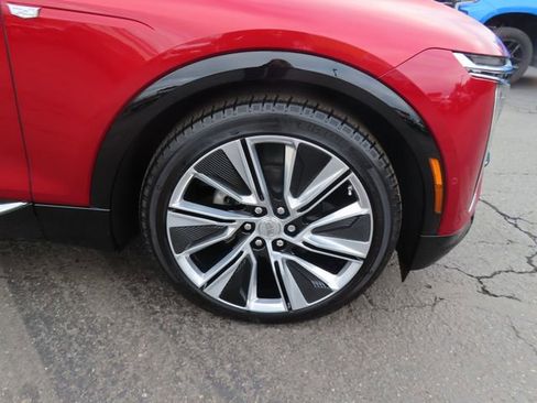 Used 2024 Cadillac Lyriq Luxury w/ LPO, Floor Liner Package image 10