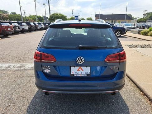 Used 2017 Volkswagen Golf Alltrack S AWD/4WD image 5