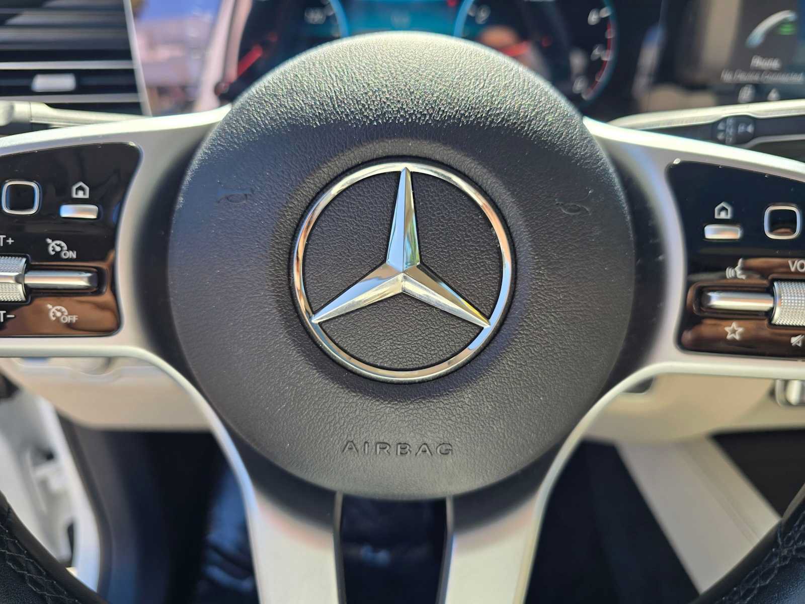 Used 2021 Mercedes-Benz GLE 350 w/ Premium Package image 30
