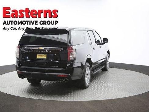 Used 2024 Chevrolet Suburban Premier RWD image 44