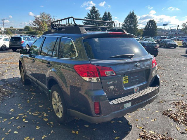 Used 2014 Subaru Outback 2.5i Premium w/ Moonroof Package AWD/4WD image 5