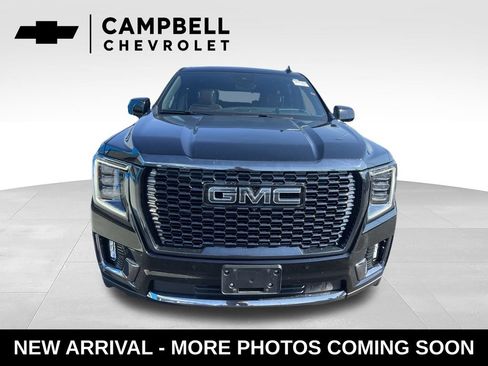 Used 2023 GMC Yukon Denali Ultimate AWD/4WD image 14
