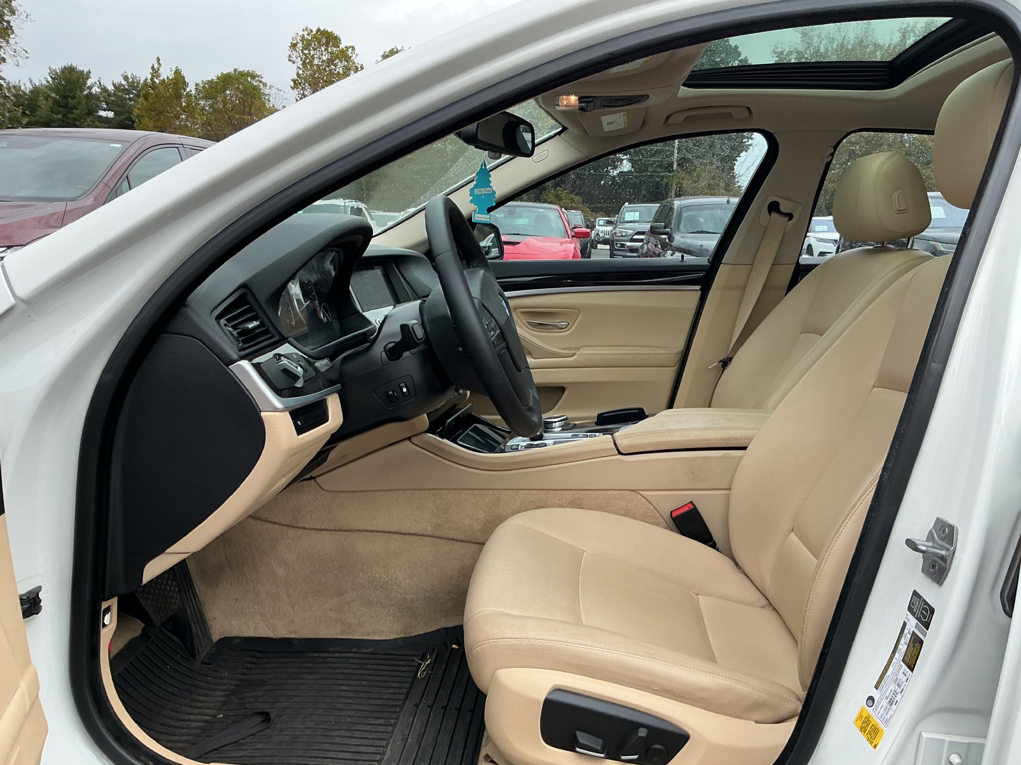 Used 2014 BMW 535i Sedan RWD image 5